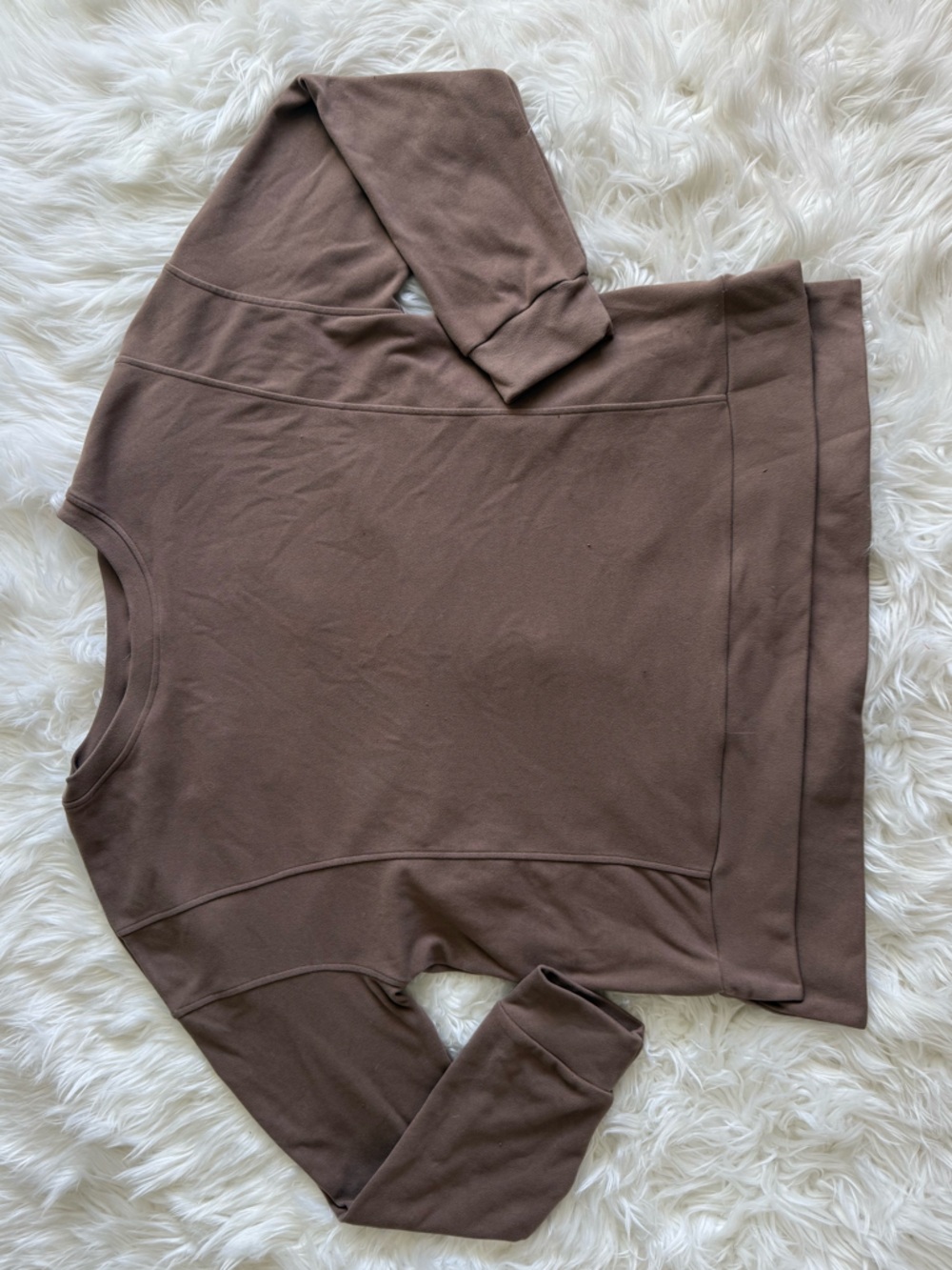 Women’s Classic Crewneck Pullover Sweatshirt - Brown